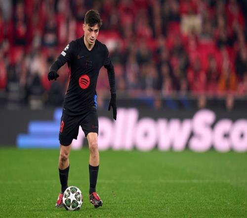 拼！本赛季抢回球权的次数：哈特29次领跑，VJ排名第二