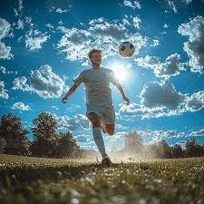 今天状态不好！曾凡博14中4&三分8中1拿11分5板2助 出现3失误