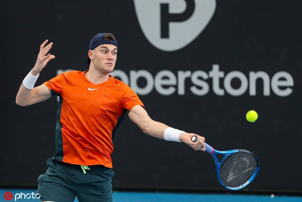 奇故事仍将 奇故事仍将