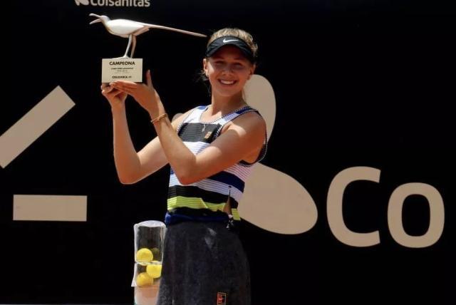 球迷和媒体 球迷和媒体