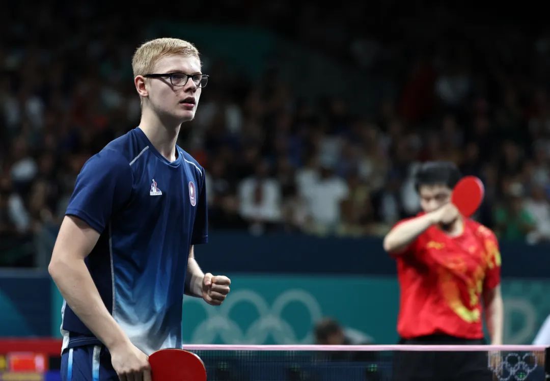 在他的引领 在他的引领